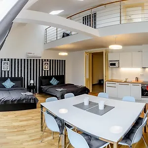 Apart-hotel Riverside Spirit, Praga